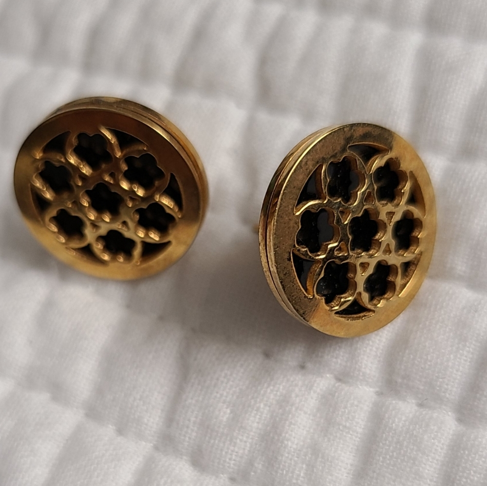 Round earings